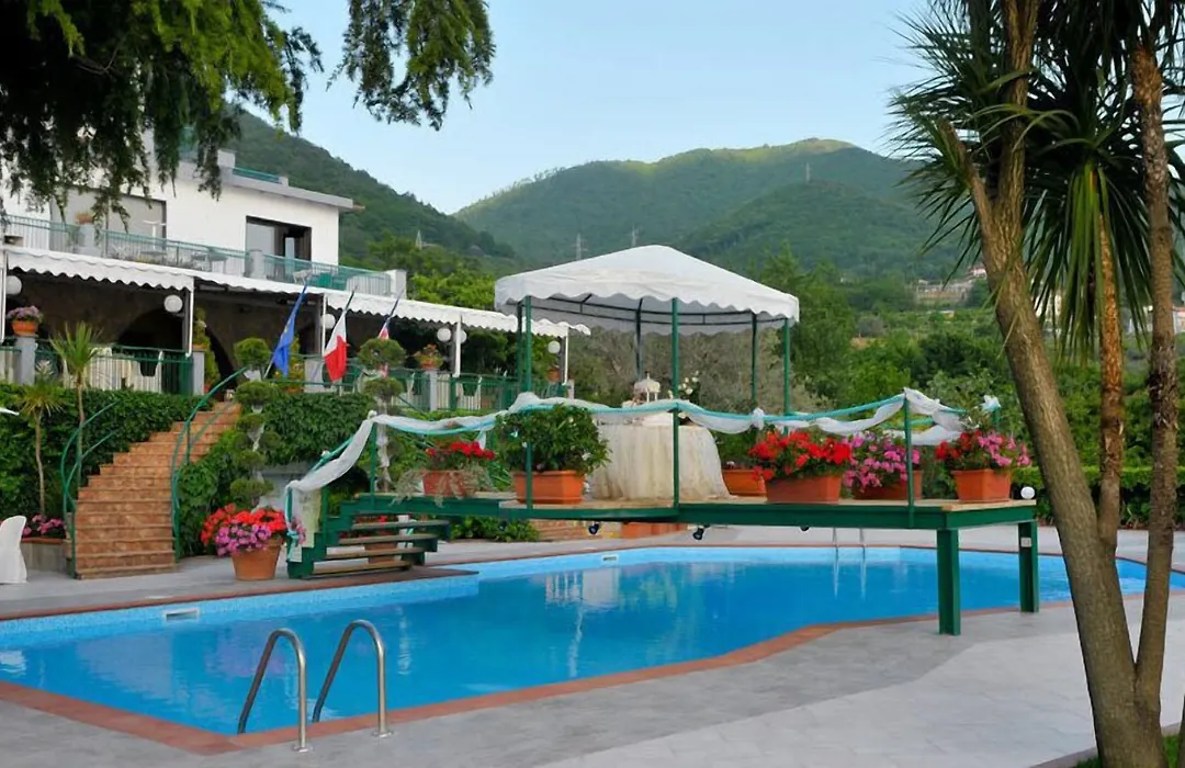 Hotel Diecimare-1