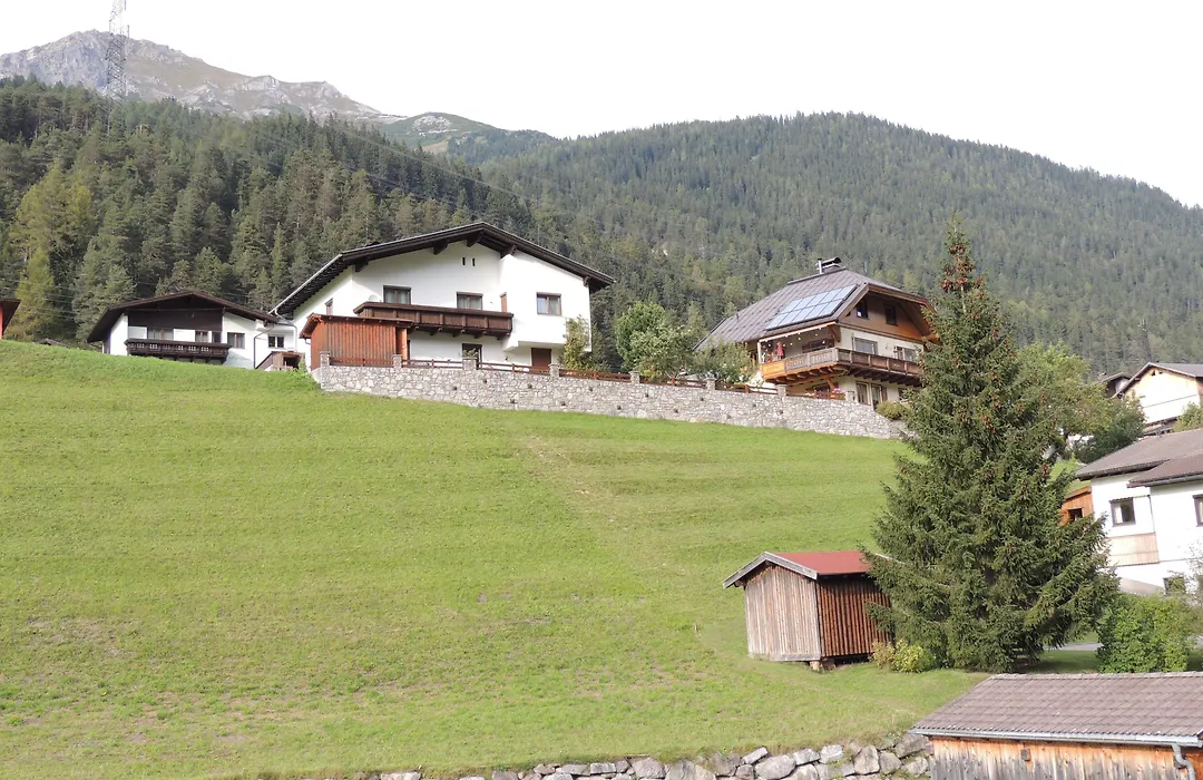 Gaestehaus Alpina-1