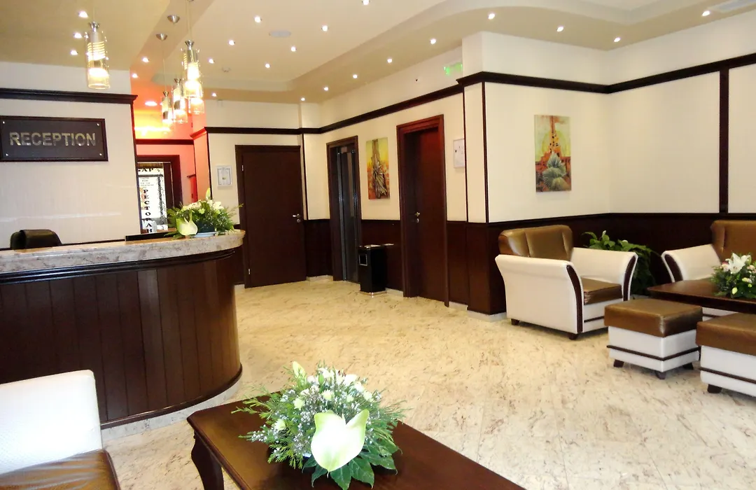 Favorit Hotel-1
