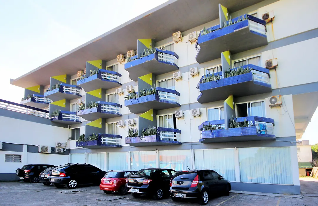 Cris Hotel-1