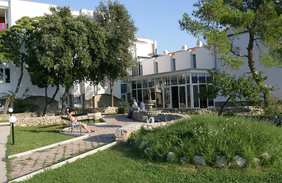 Hotel Omorika-1