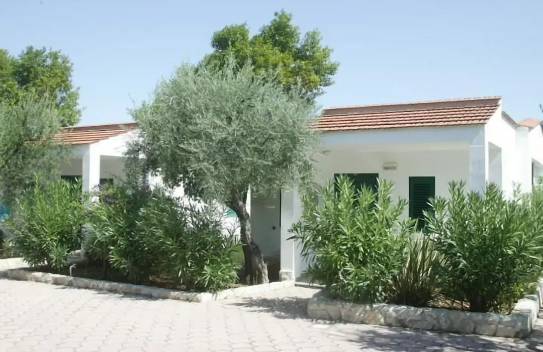Villaggio Piano Grande-1