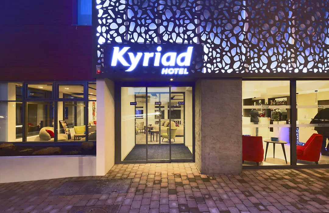 Kyriad Troyes Centre-1