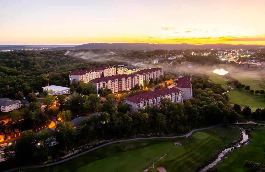 Grand Crowne Resort-1