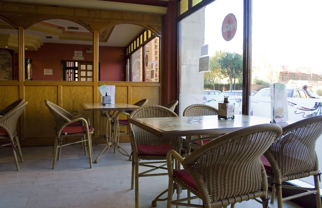 Hotel Perales-1