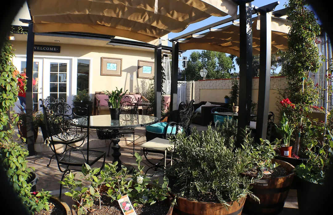 Seaside Laguna Inn & Suites-1