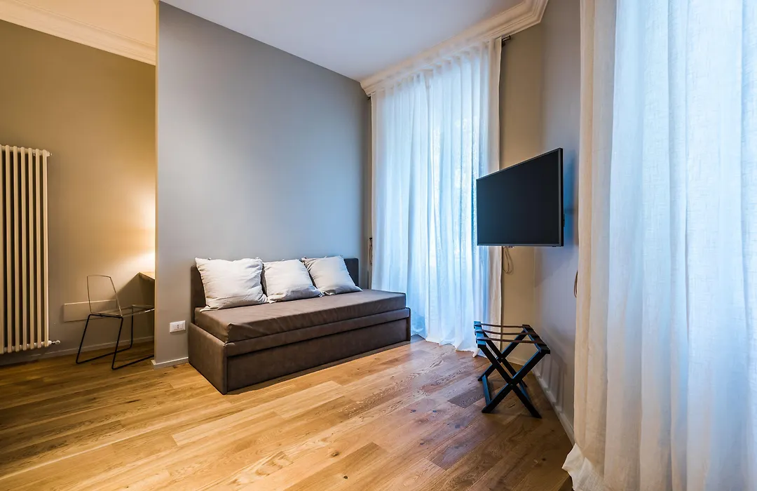Giselda Home-1