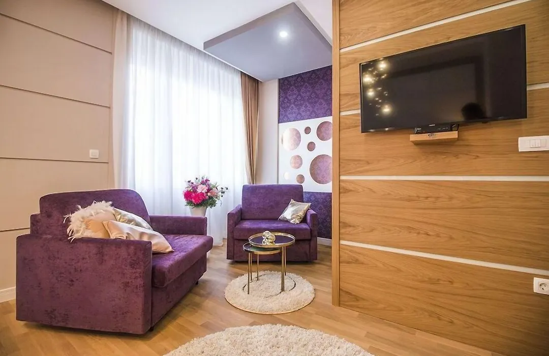 Vip Rooms-1