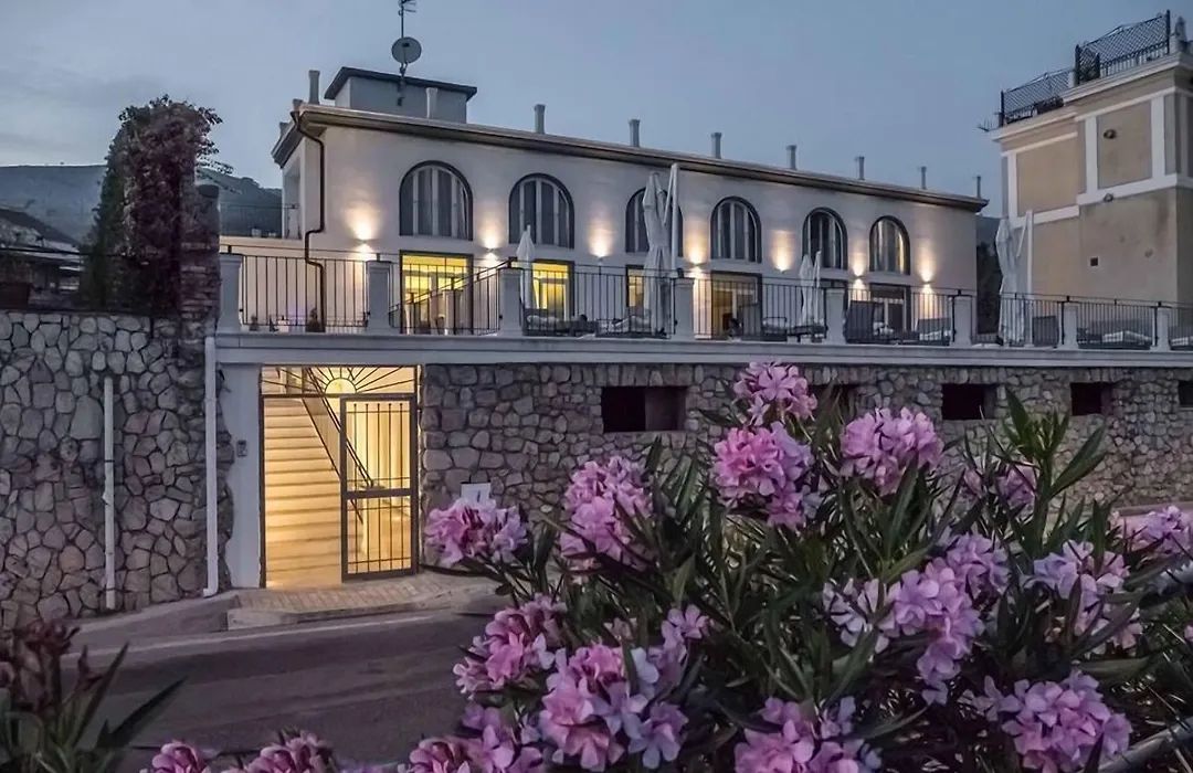 Klaton Beach Hotel-1