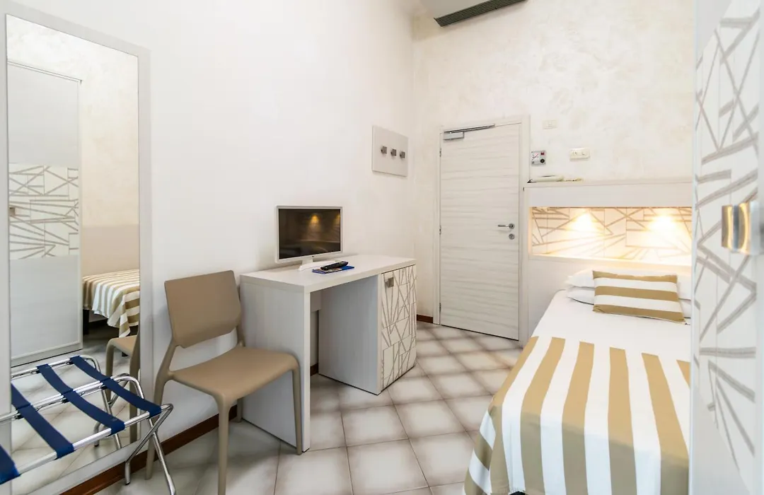 Hotel Losanna-1