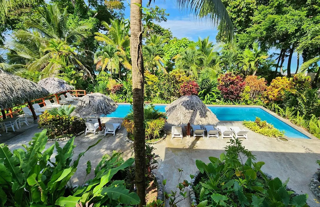 Bluff Beach Retreat-1
