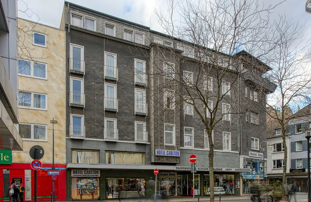 Hotel Carlton-1