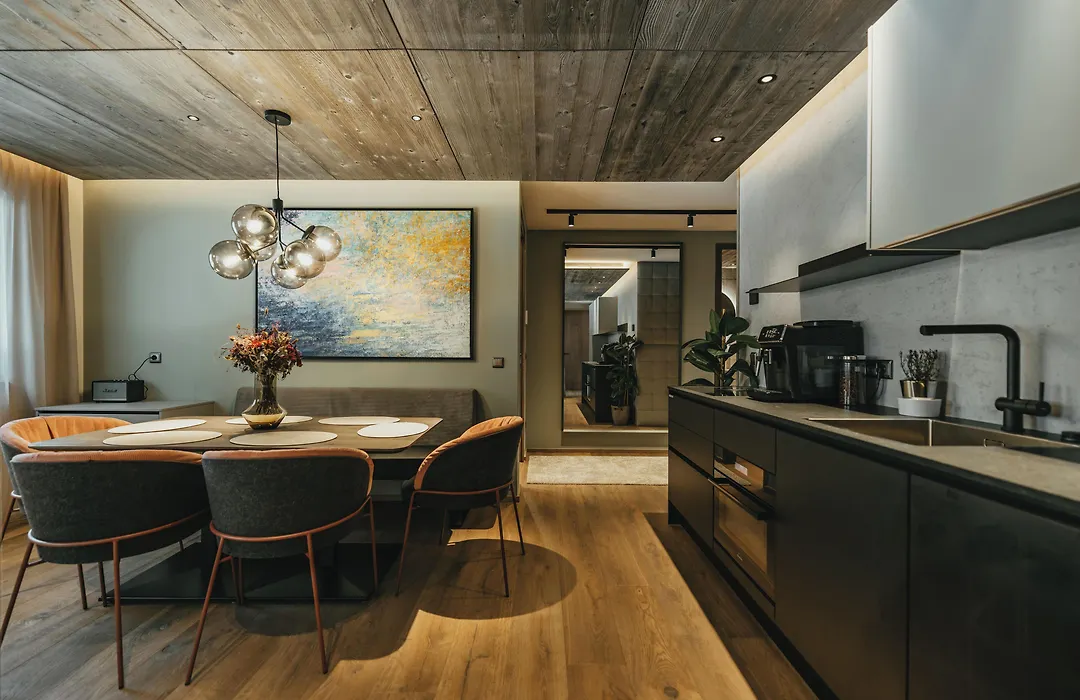 The Black Eagle Luxury Appartements-1