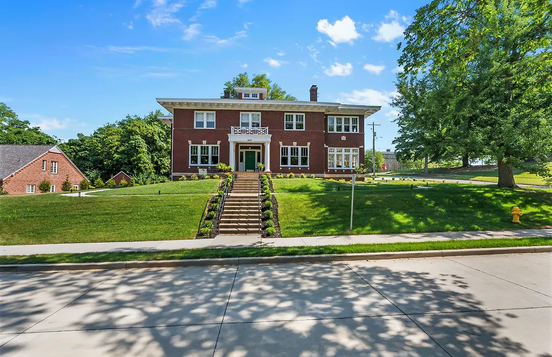 Rockwood Inn-1
