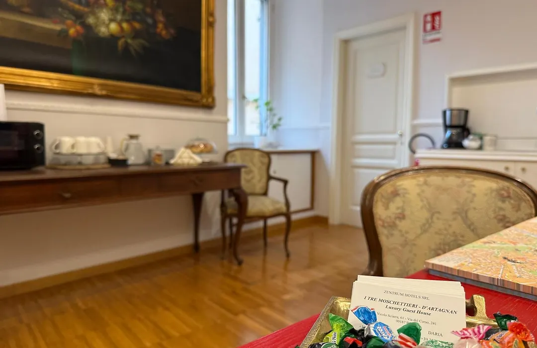 I TRE MOSCHETTIERI - D'ARTAGNAN Luxury Guest House-1