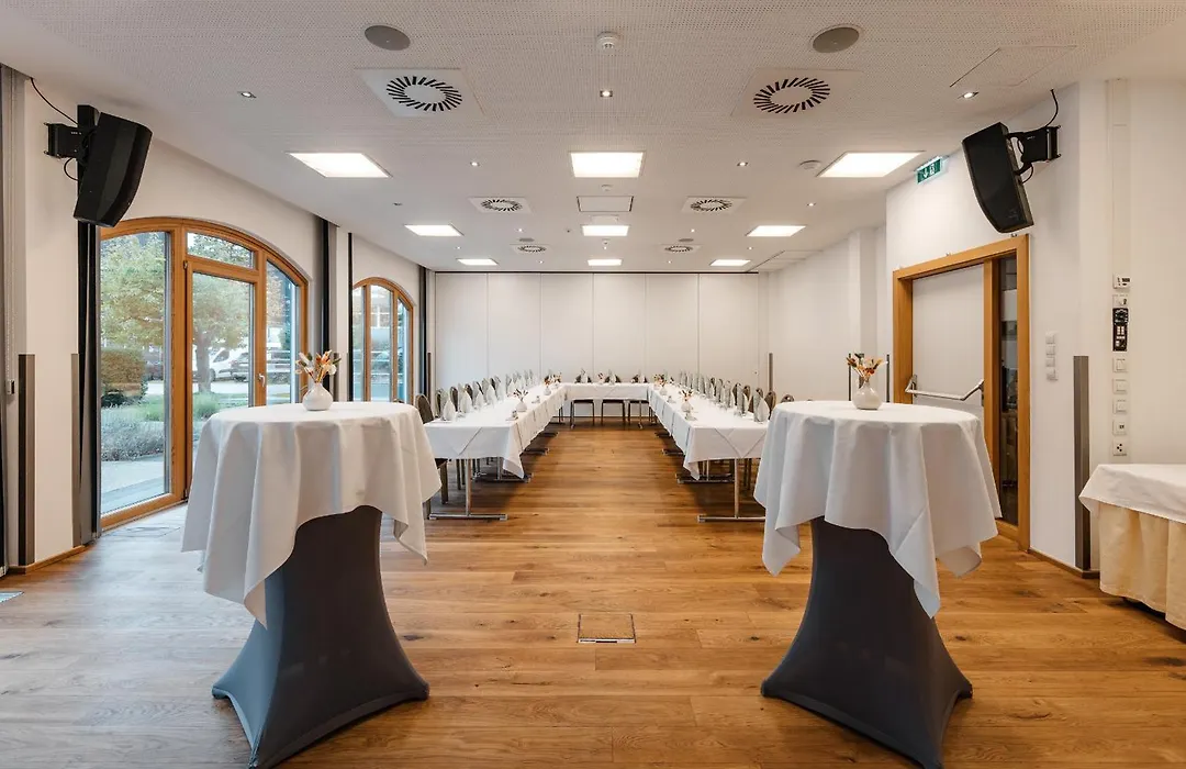 Holiday Inn Innsbruck By Ihg-1