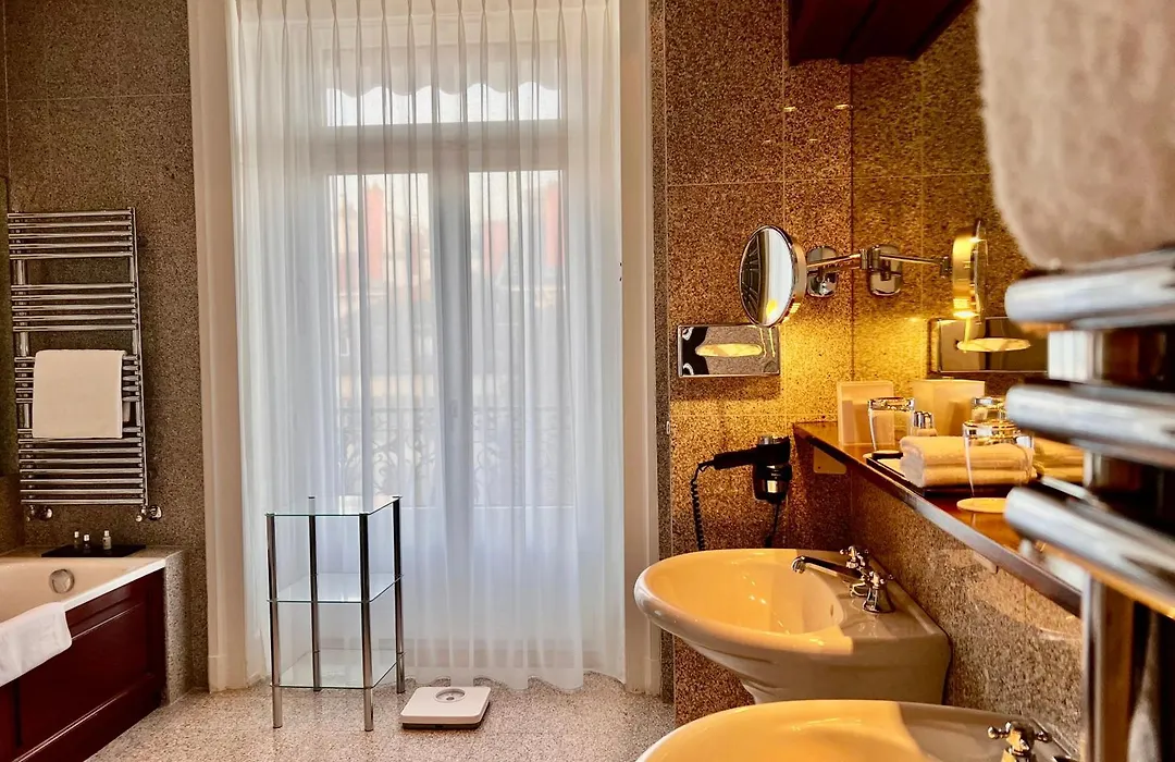 Hôtel Des Trois Couronnes&Spa - The Leading Hotels of the World-1