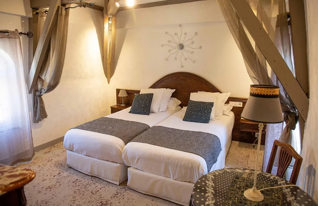 Hotel La Casa Pairal-1
