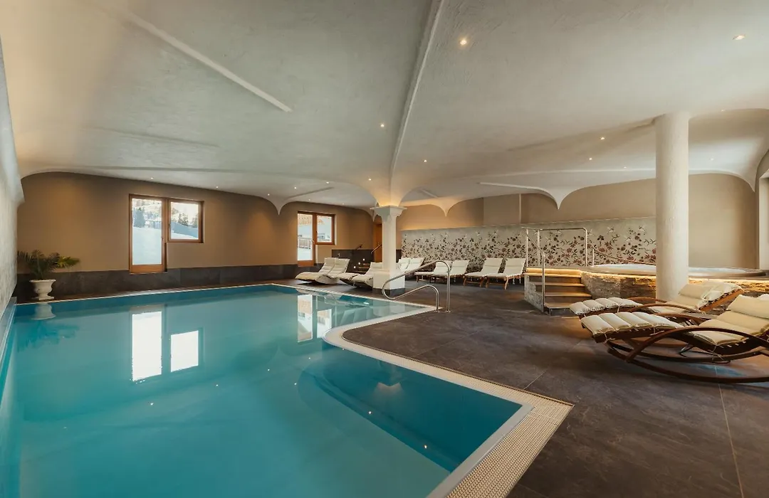 Laguscei Dolomites Mountain Hotel-1