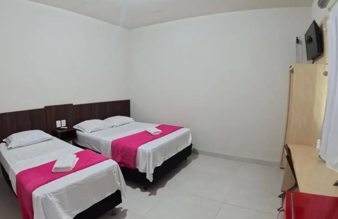 Hotel Hawaii-1