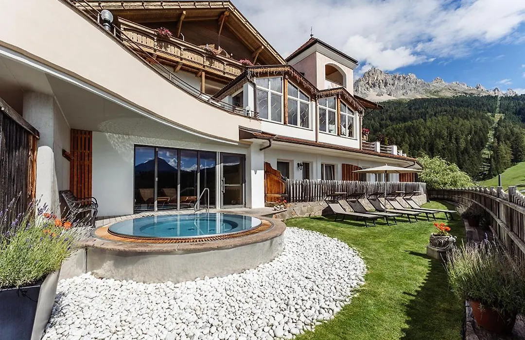 Hotel Obereggen-1