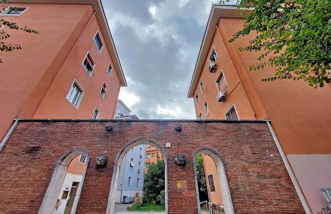 The Place Gallia - New Guesthouse San Giovanni- Self Check-In -Near Metro-1