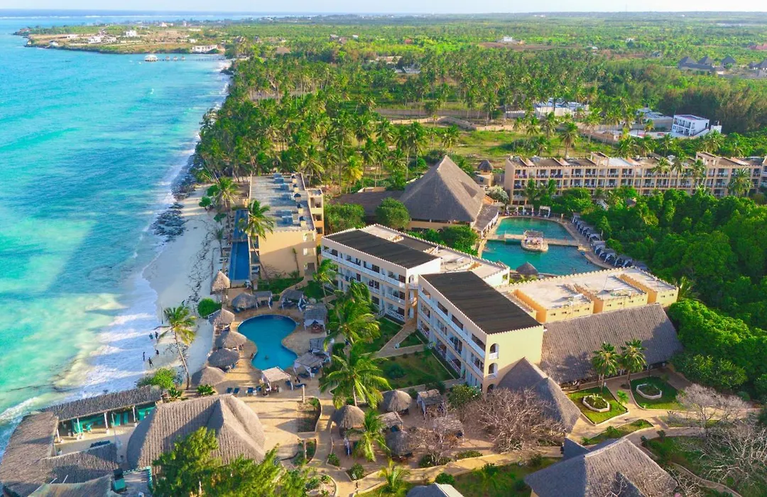 Reef & Beach Resort - Spa Jambiani-1