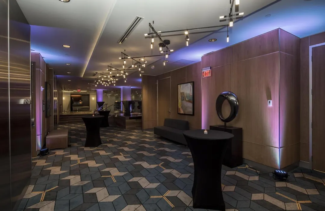 Doubletree By Hilton Hotel & Suites Pittsburgh Downtown-1
