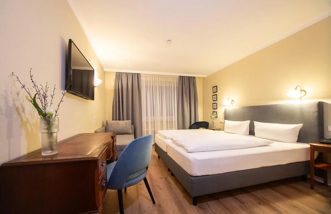 Hotel Altmuenchen By Blattl-1
