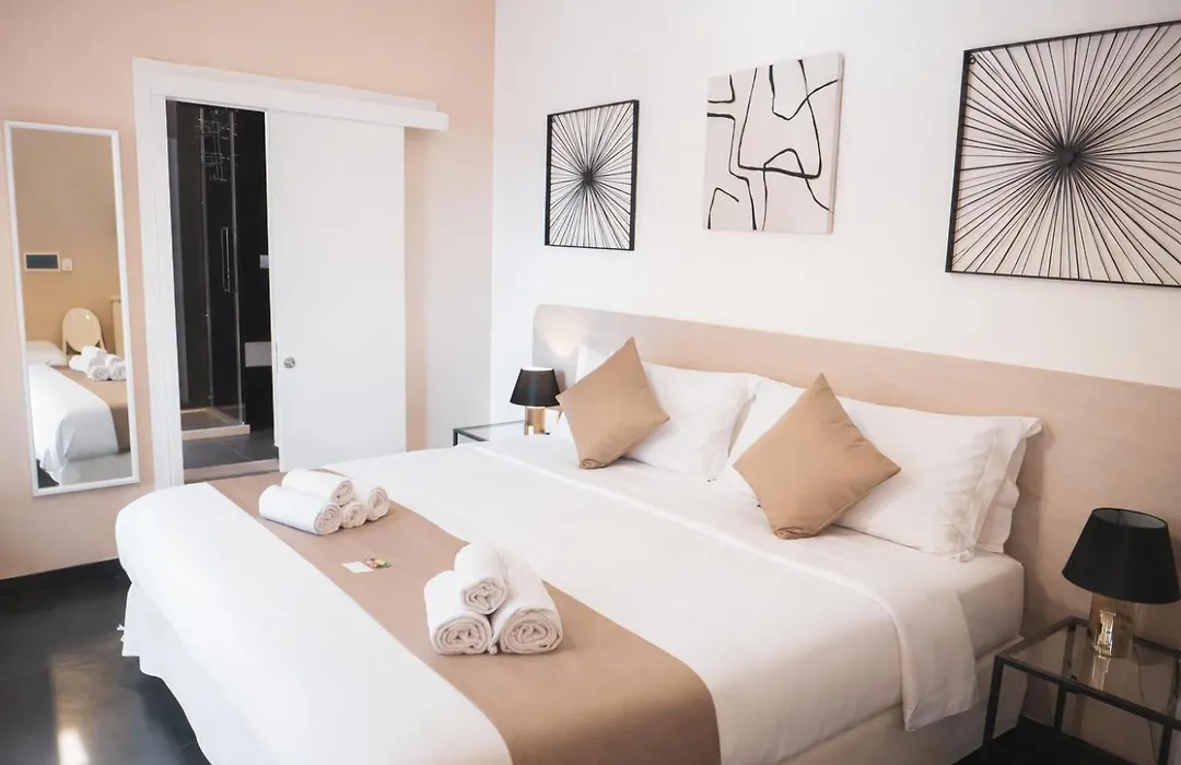 Dhome B&B-1