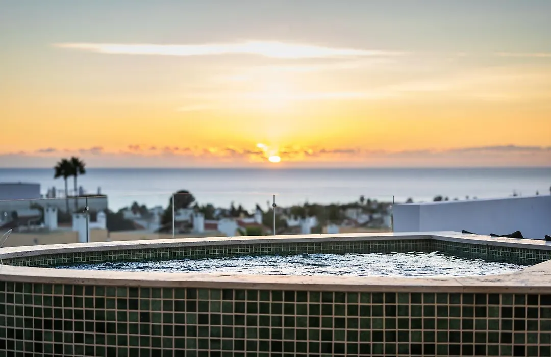 Castelo Suites Hotel-1