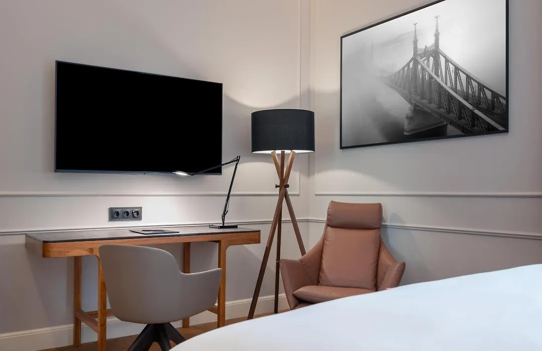 Radisson Collection Hotel, Basilica Budapest-1