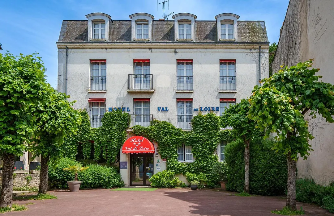 Hotel Val De Loire-1