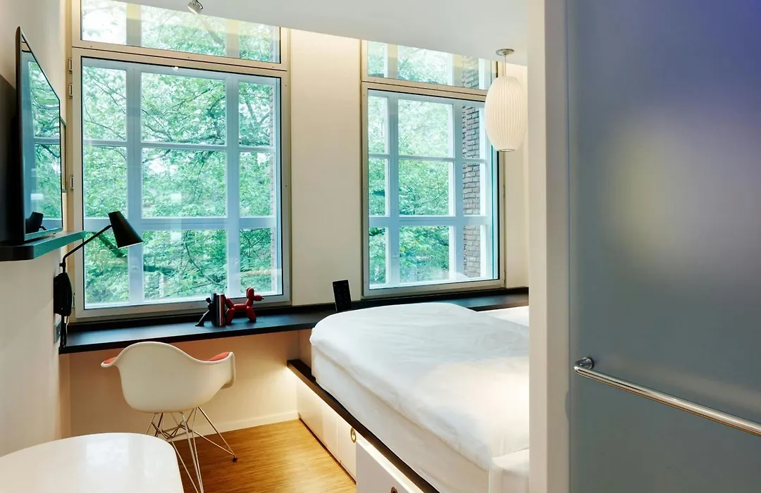 Citizenm Amstel Amsterdam-1