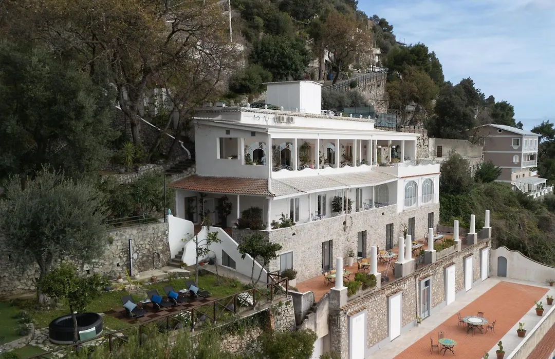 Villa Santa Chiara Positano Suites-1
