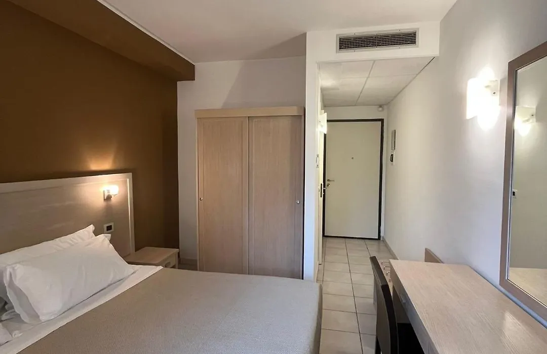 Hotel Bulla Regia-1