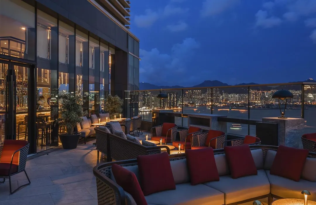Hyatt Centric Victoria Harbour-1