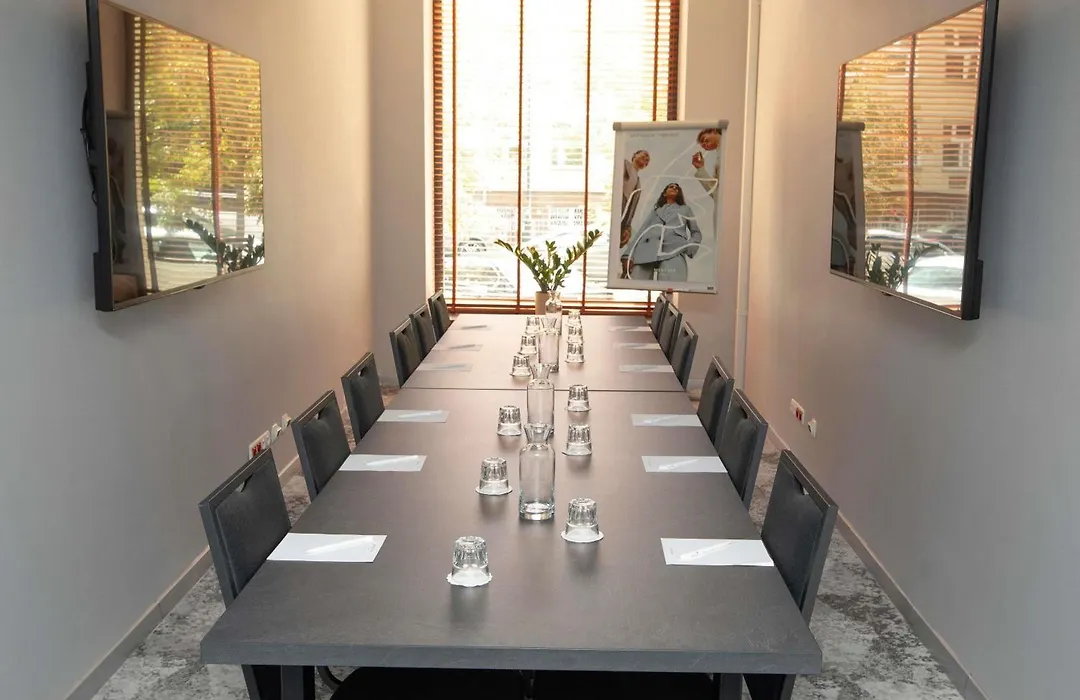 Mercure Warszawa Grand-1