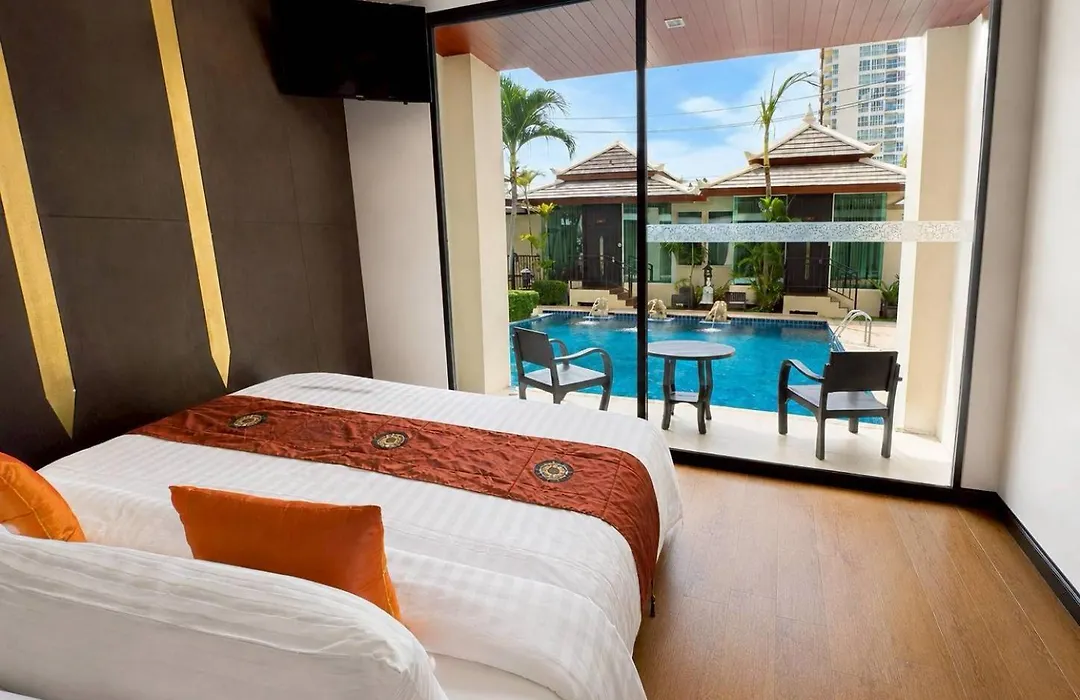Royal Thai Pavilion Jomtien Hotel-1