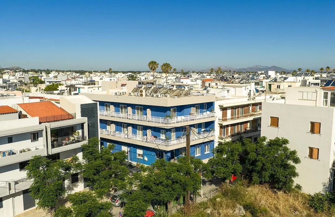 Sonia Hotel & Suites - Adults Only-1