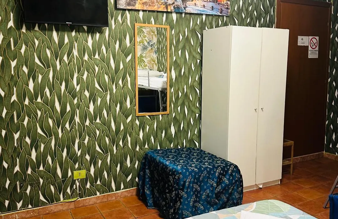 Magenta Roma House-1