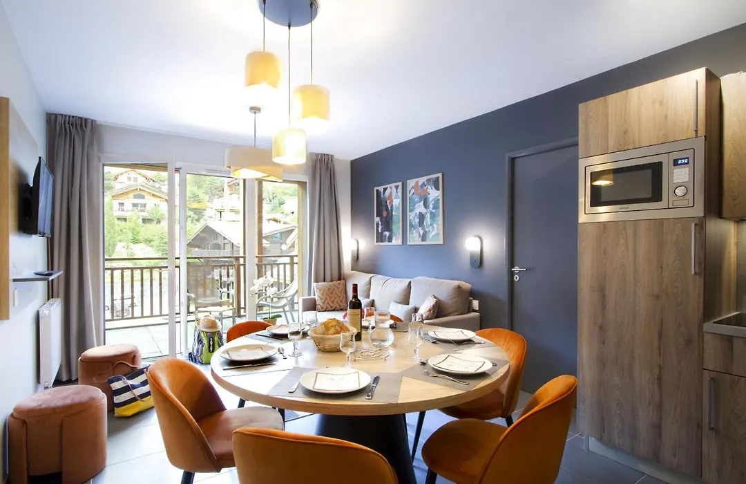 Résidence Prestige Odalys Le Mont d'Auron-1