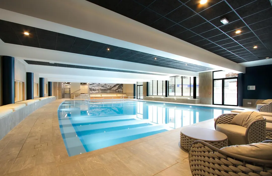 Hotel Et Spa L'Eclose By Odalys-1