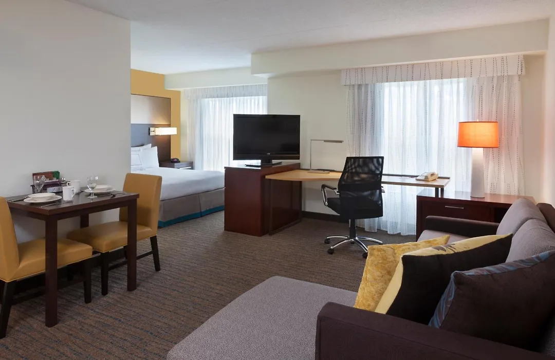 Cambridge Suites Mississauga-1