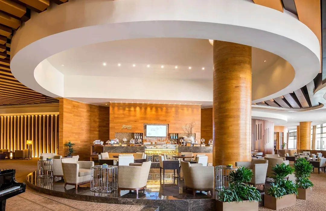 Swissotel Al Ghurair Dubai-1