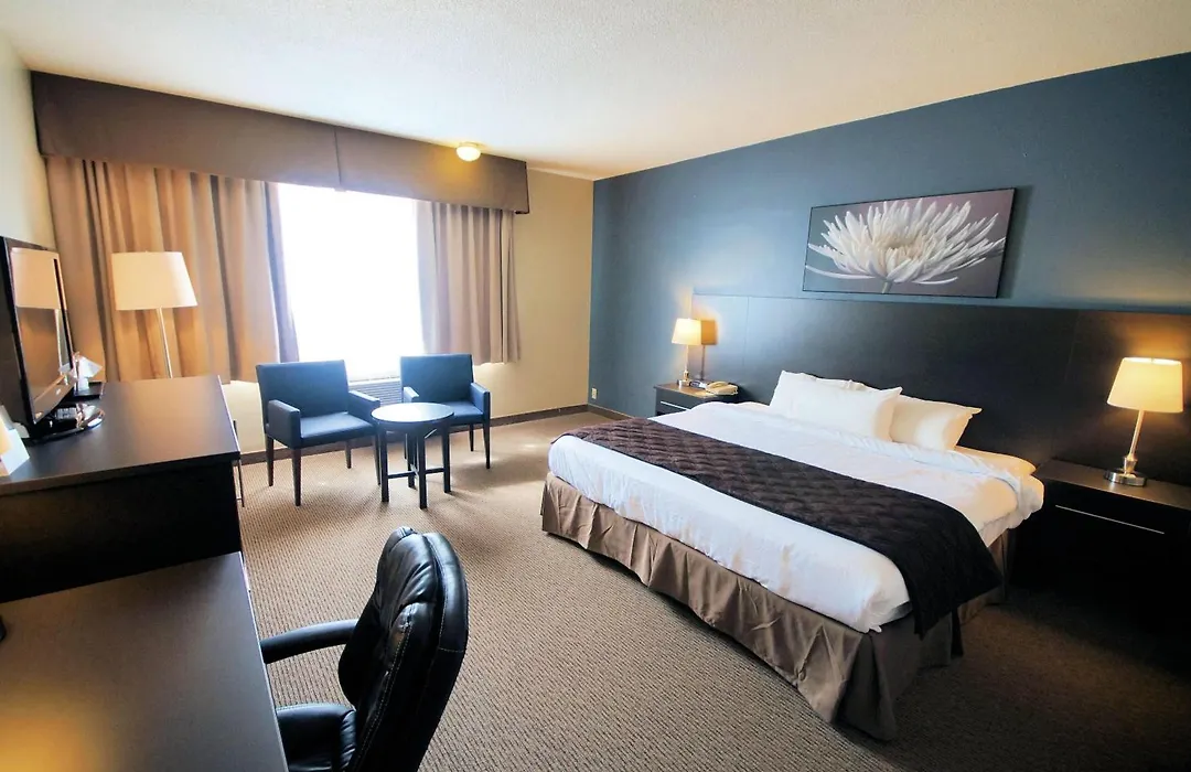 Days Inn By Wyndham Montreal Airport Conference Centre-1