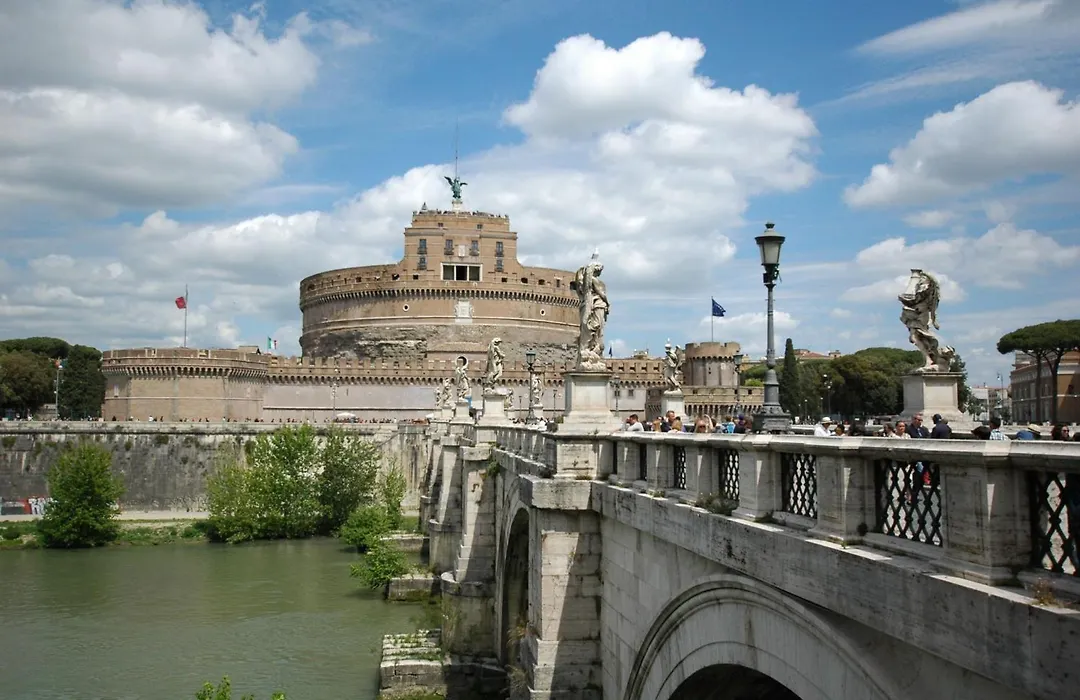 Suites 44 Via Cicerone - Modern Rooms - Guesthouse Close To Vaticano, San Pietro, Castel Sant'Angelo-1