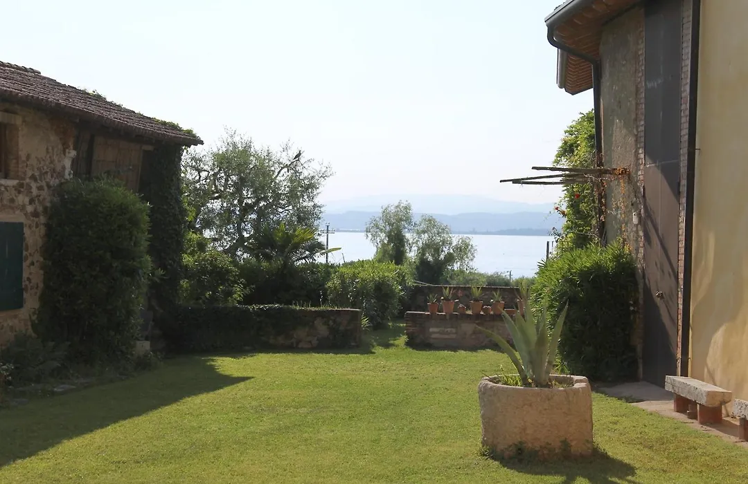 The Lake Suites - Luxury Suites In Lazise-1