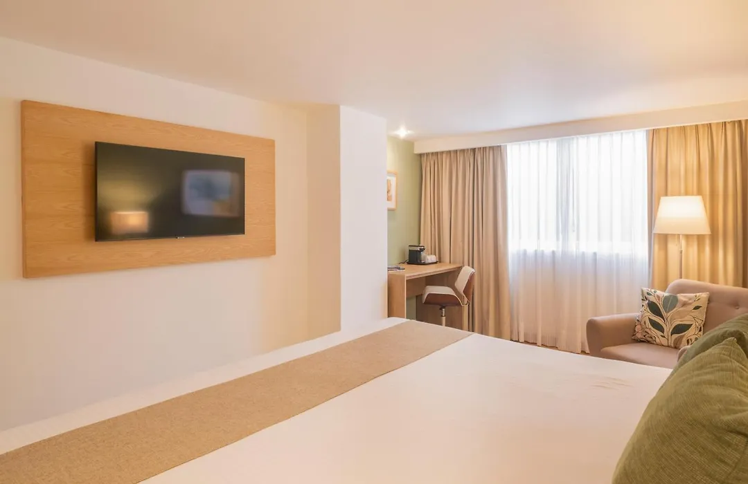 Stanza Hotel-1