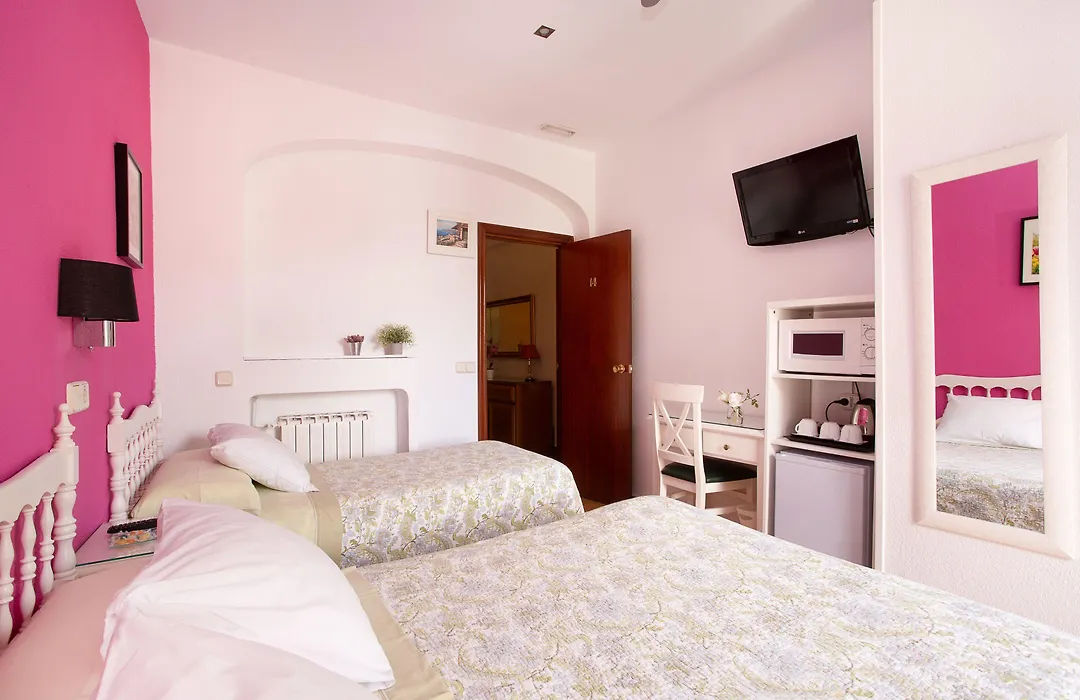 Hostal Los Alpes-1